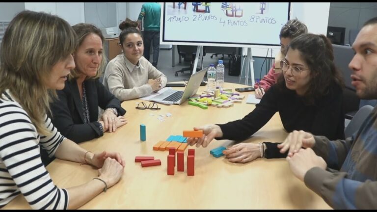 Juegos de Mesa: Potenciando Competencias Sociales
